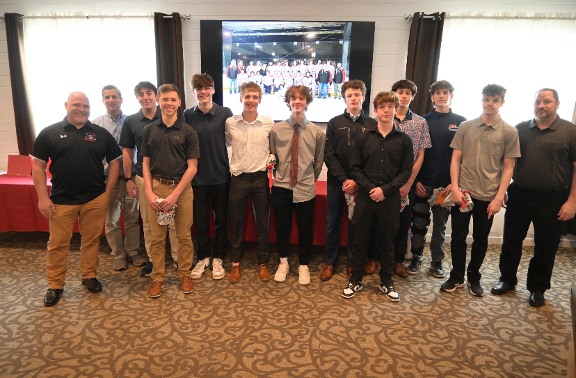 Players+and+coaches+of+Parklands+Varsity+Ice+Hockey+team+at+the+banquet.
